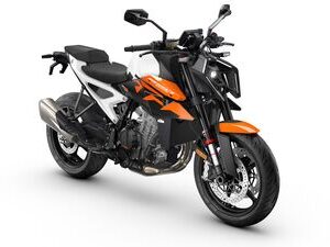 726034_MY26_KTM_990-Duke-45-right_EU_GLOBAL_MY26 KTM 990 DUKE_IMAGES_STUDIO (2).jpg